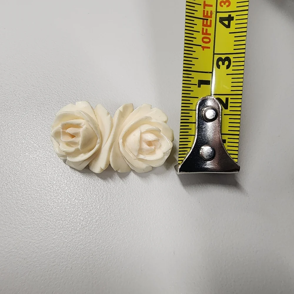 Vintage Carved Rose Brooch Creamy Off-White Double Flower Floral Pin Victorian